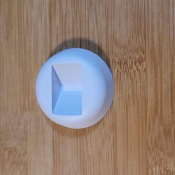 Super Bowl XXXVII Lapel Pin January, 26, 2003 - Picture 5 of 5